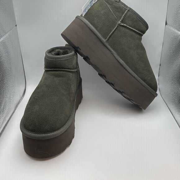 CUSHIONAIRE Cozy Women’s Platform Ankle Boots SIZE 7.5 OLIVE GREEN PREOWNED GREA - Picture 6 of 7